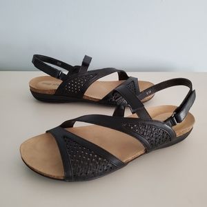 NEW! Easy Street TREK Black Weave Sandals Size 8